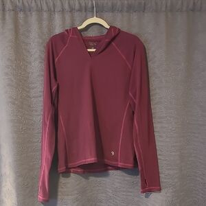 Mountain Hardware Hooded Maroon Long Sleeve Top, Large
